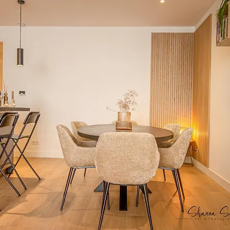 Boutique By Urban